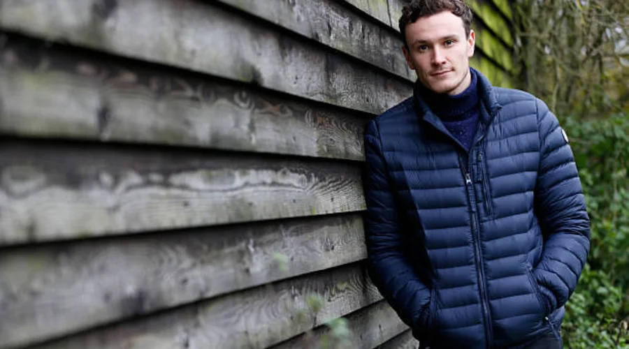 Lekkie i ciepłe: odkryj najlepszą kolekcję męskie kurtki puchowe męskie kurtki puchowe