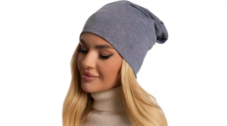 Stylowa, urocza damska czapka typu Smurfette