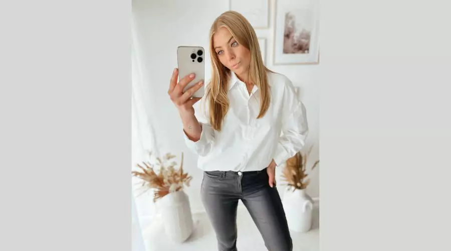 Biała, lniana koszula Zara z falbaną